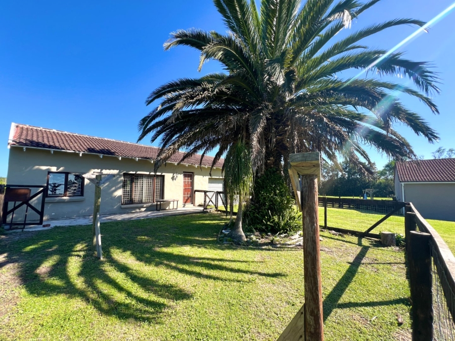 3 Bedroom Property for Sale in Chelsea Eastern Cape